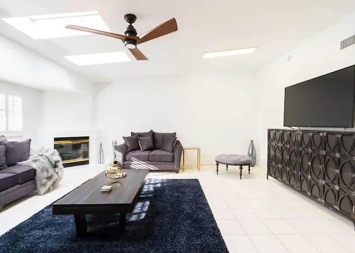 Sanctuary On The Greens - 3-villa Retreat With Pool * Phoenix